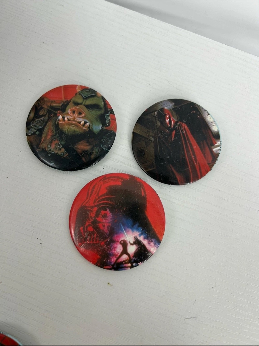 1983 3 Pin Back Buttons Star Wars /Creature from The Black Lagoon/Darth Vader